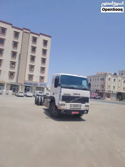 Used 1995 Volvo Truck Chassis for Sale - Reliable Commercial Vehicle 4