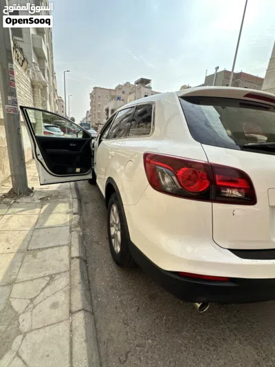 Mazda CX-9 Standard 4