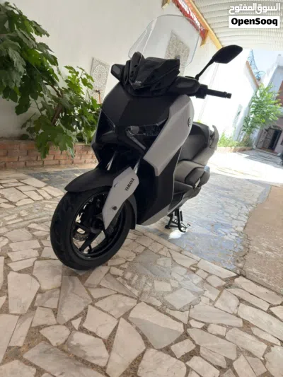 ياماها XMAX 4
