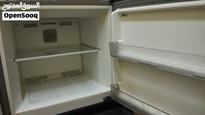 ثلاجة للبيع بحالة ممتازة 3