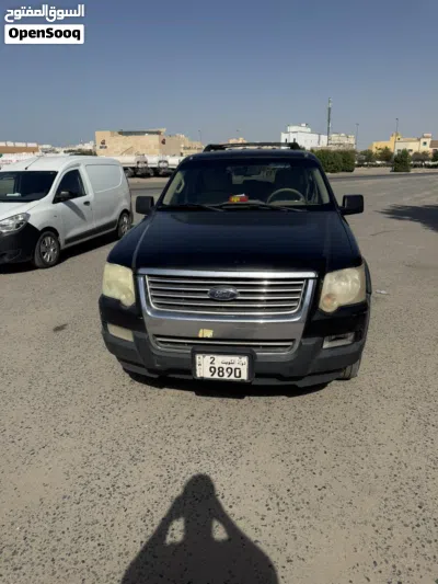 Ford Explorer Eddie Bauer Sport 2