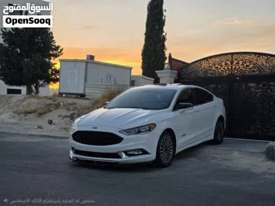 Ford Fusion Titanium 2