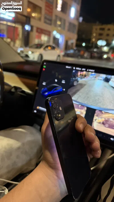 ايفون 12 للبيع 2