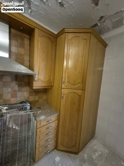 مطبخ جورسال مستخدم بشكل خفيف للبيع 3