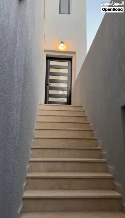 بيت للبيع في سلوي 3