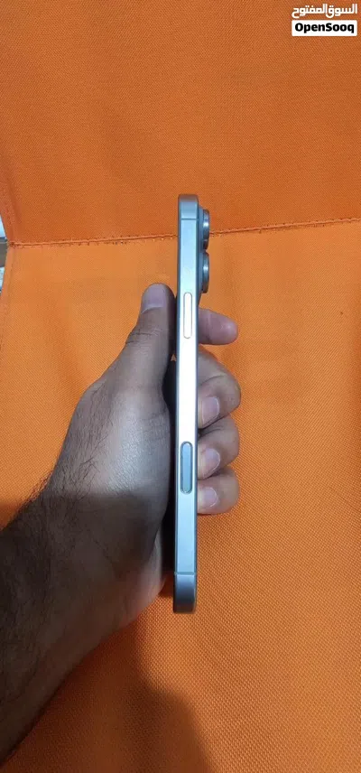 ايفون 16 برو ماكس سعه 256GB مستخدم بحالة ممتازة 3