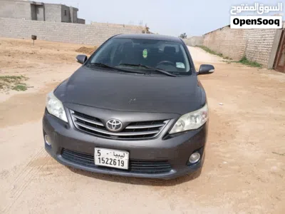 Toyota Corolla Cross L 2