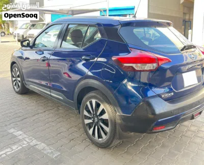 Nissan Kicks SV 4