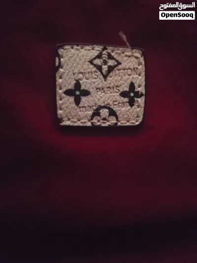 شنطة LV حجم كبير / طبق الاصل 3