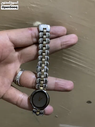 ساعة رادو نسائي نص ذهبي موديل فلورنس كوارتز ساعة راقية جدا 3