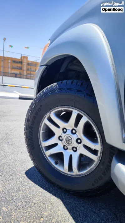 Toyota Sequoia SR 5 4