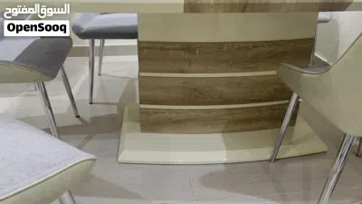 طاولة طعام فخمة 6 كراسي Beautiful and Luxurious wooden and faux marble table with 6 comfy chairs. 4