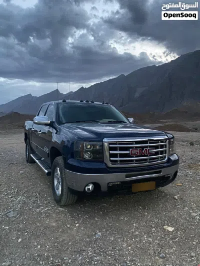 GMC Sierra 3500 HD 2