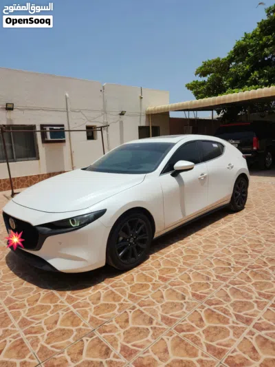 Mazda 3 S 2