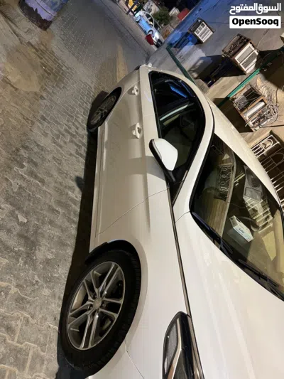 هیۆندای Sonata سنووردار 4