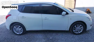 Nissan Tiida 2