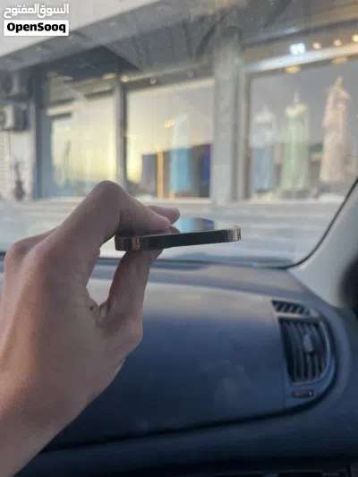 iPhone 12 Pro تلفون ربي يبارك اقرأ الوصف 3