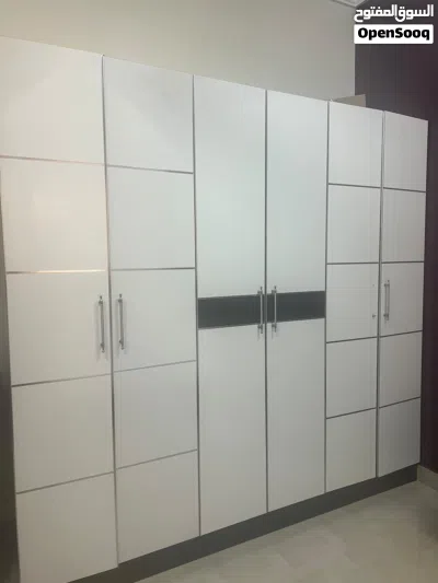 غرفة نوم تسريحة وسرير 200x200 ودولاب كبير 2