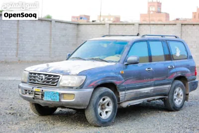 تويوتا لاند كروزر GXR 4