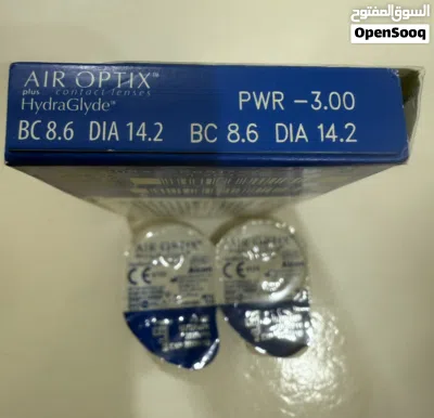 عدسات للعين من شركة Air Optix 3