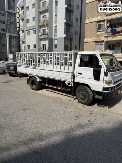 Daihatsu Delta 4
