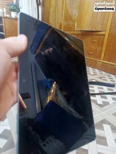 للبيع Microsoft Surface Go (الجيل الأول) بحالة ممتازة الموديل: Microsoft Surface Go Gen 1 2