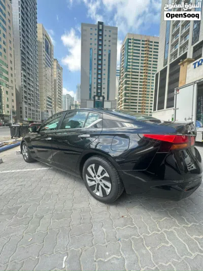Nissan Altima S 2