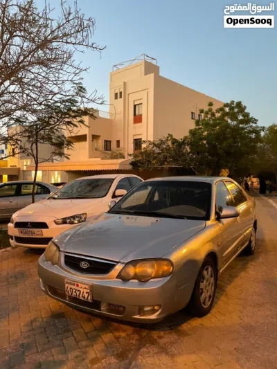 Kia Shuma 4