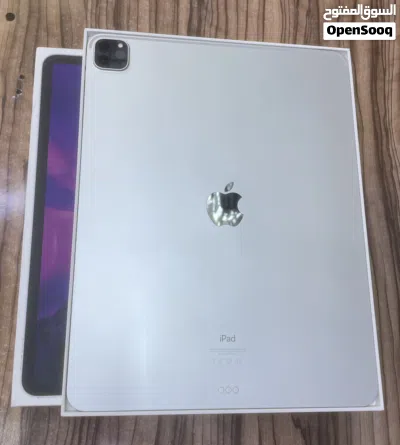 iPad pro 245gb WiFi 4th generation 12.9inch 2