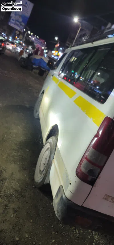 Toyota Hiace Standard 3