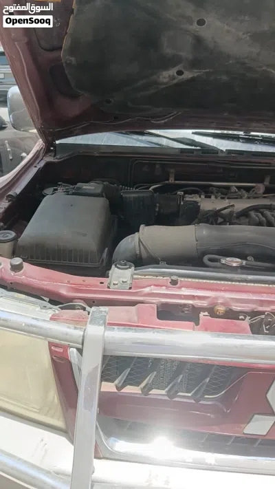 ميتسوبيشي باجيرو GLS 4