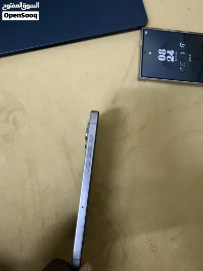 ايفون 15 برو ماكس بحاله ممتازه بدون اي خدش للبيع او البدل بما يناسب (شوف الوصف) 2