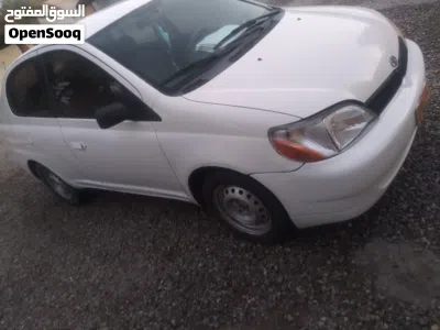Toyota Echo Base 4