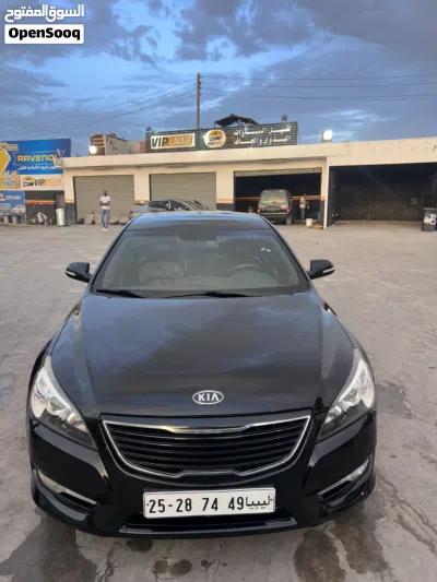 Kia Cadenza Standard 2