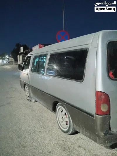 هيونداي H 100 4