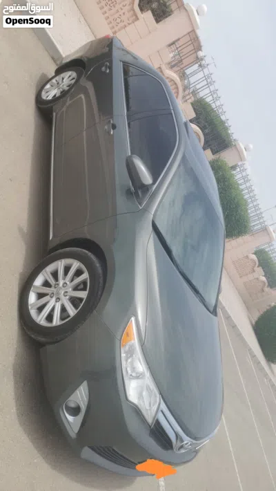 Toyota Camry XLE 2