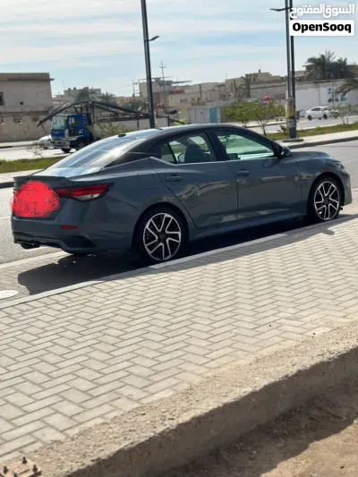 نیسان سێنترا SR 2