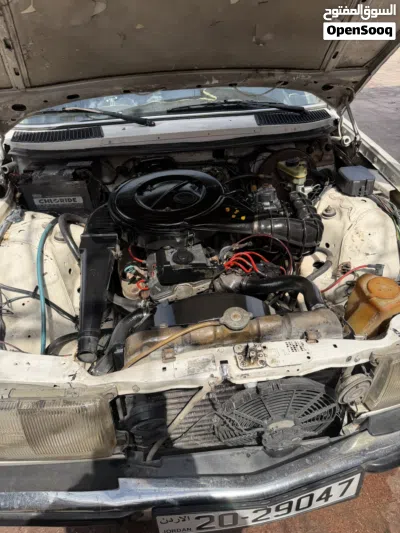 Mercedes Benz E-Class E 200 4