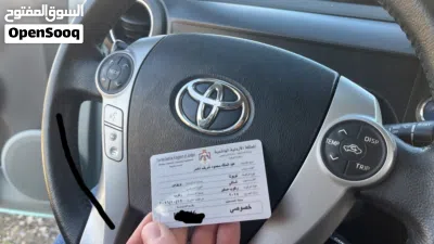 Toyota Prius Prius C 2