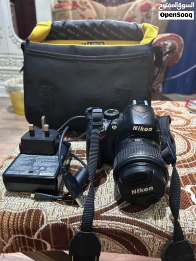 كالميرا نيكون D3200 - بكامل اغراضها وأكسسواراتها - بحالة الجديدة تماما 3