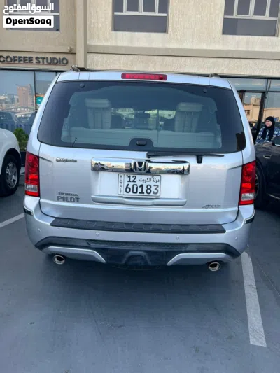 Honda MR-V EXL 2