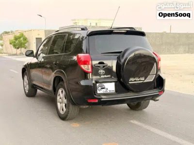 Toyota RAV 4 EX 3