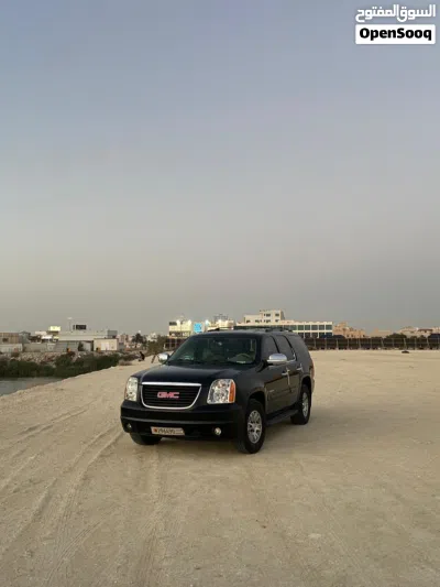GMC Yukon SLE 2