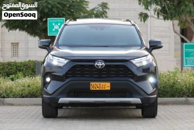Toyota RAV 4 XLE 2