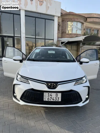 تويوتا كورولا Hybrid 2