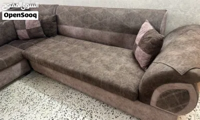 طقم كورنر و طقم طربيزات للبيع مستعمل و نظيف 2