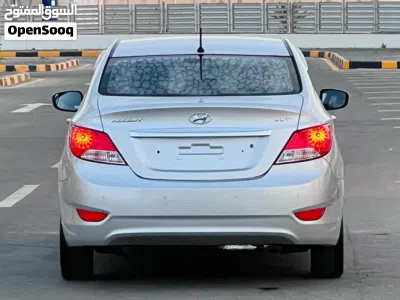 Hyundai Accent GL 3