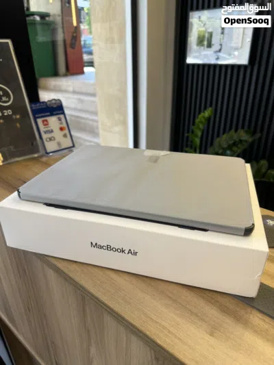 MacBook Air M4 13” 16GB RAM 256GB SSD كفالة Apple فعالة 4