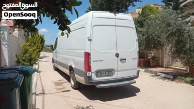 مرسيدس بنز اخرى Sprinter 4