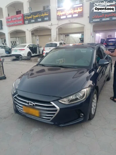 Hyundai Elantra SEL 3